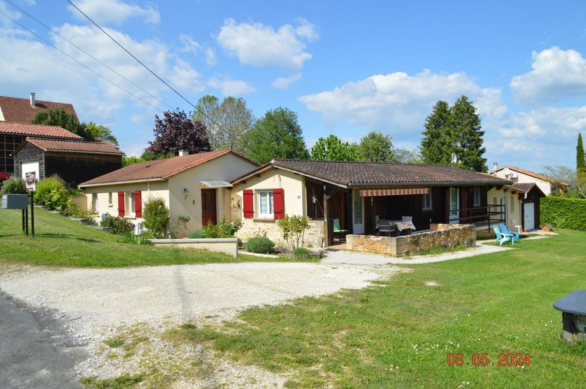 Le Chalet Des Contries Sarlat-la-Canéda Exteriör bild